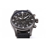 Pilot IW388108 41 “MERCEDES-AMG PETRONAS FORMULA ONE™ TEAM” Ceramic Case Black Dial TWF A69385