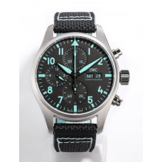 Pilot IW388108 41 “MERCEDES-AMG PETRONAS FORMULA ONE™ TEAM” Black Dial Green Numbers TWF A69385