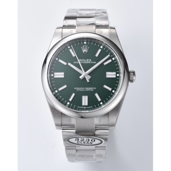 Oyster Perpetual 124300 41mm 904L SS Green Dial Bracelet Clean VR3230